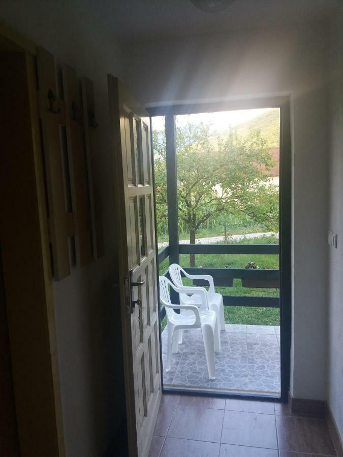 Kosta'S Romantic House Plav Kültér fotó