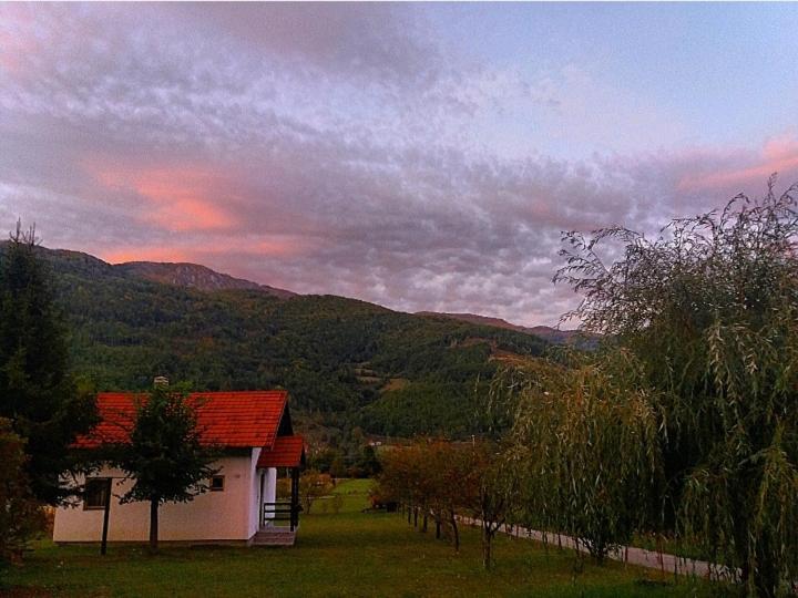 Kosta'S Romantic House Plav Kültér fotó